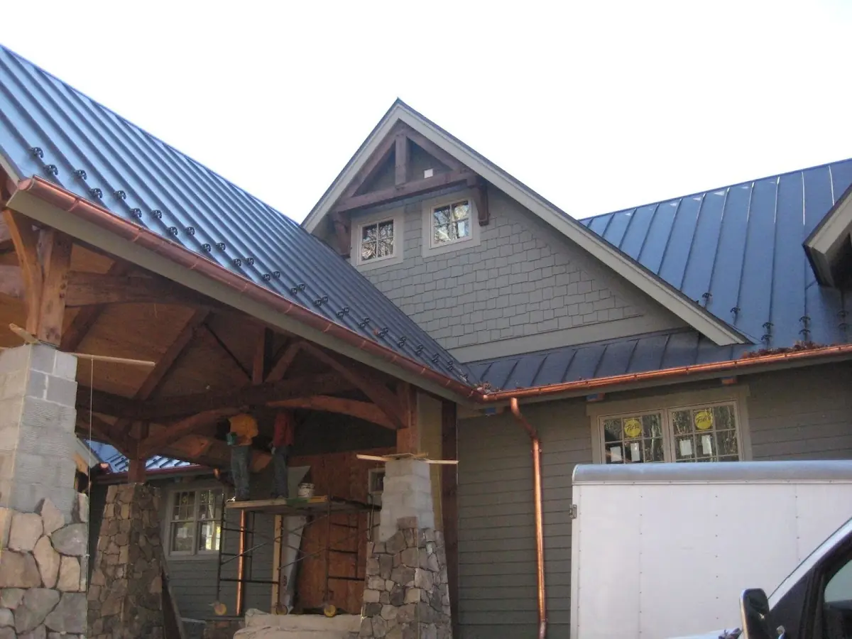 Craftsman Roofing team delivering quality roofing work in Assinippi
